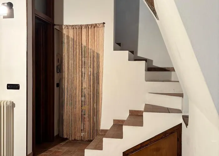 Cozy Near Como, Sleeps For 2 Maslianico