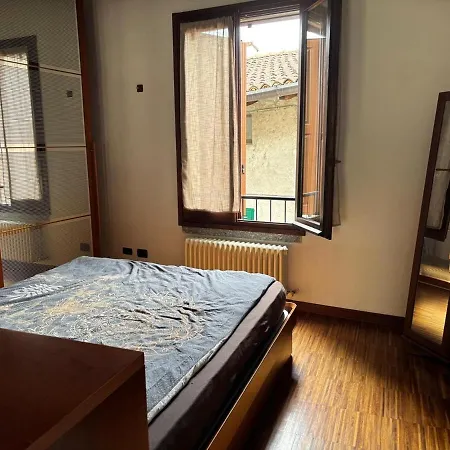 Cozy Near Como, Sleeps For 2 Appartement Maslianico
